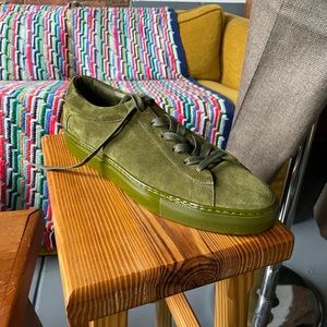 KOIO olive green suede sneakers mens size 43 never worn beautiful quality